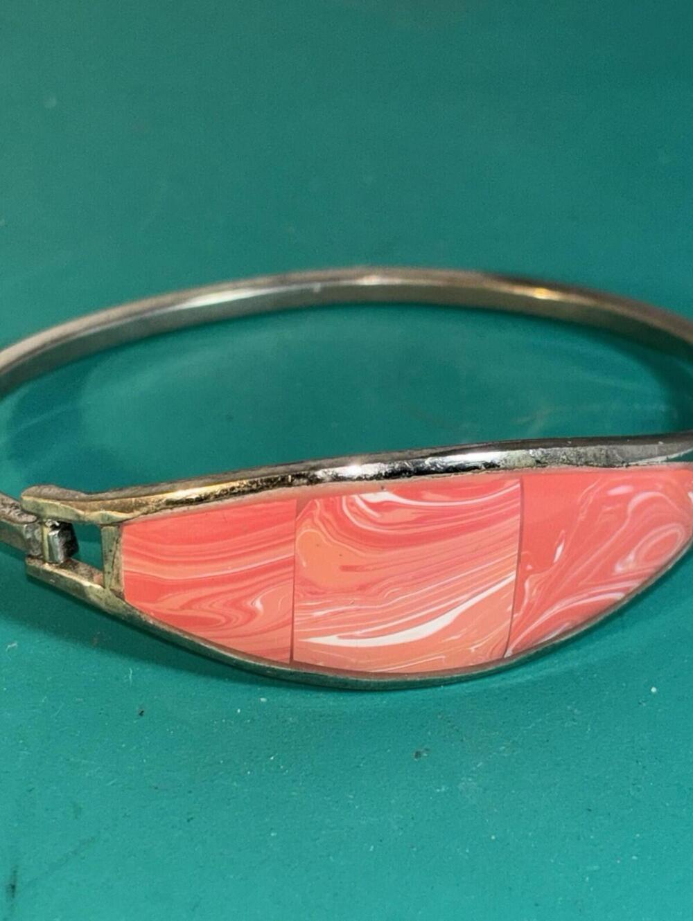 Vintage Alpaca Mexico Silver Tone Pink Coral Bangle Bracelet Southwestern